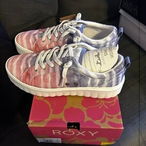 Roxy Tie-Dye Sneakers